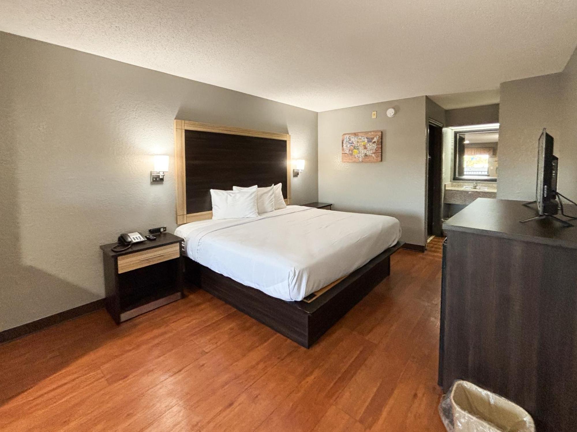อิโคโน ลอดจ์ Hotel แพรตต์วิลล์ ภายนอก รูปภาพ